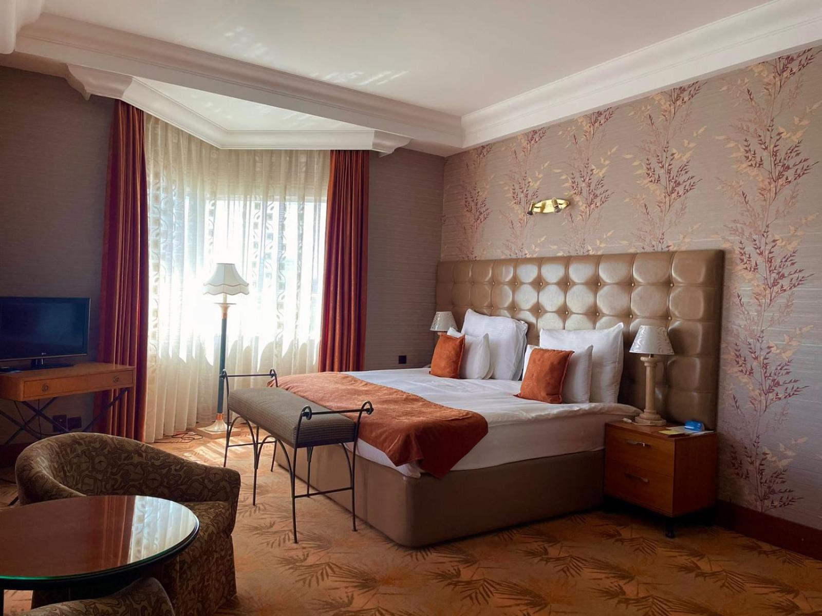 Grand Hotel Europe บากู ภายนอก รูปภาพ