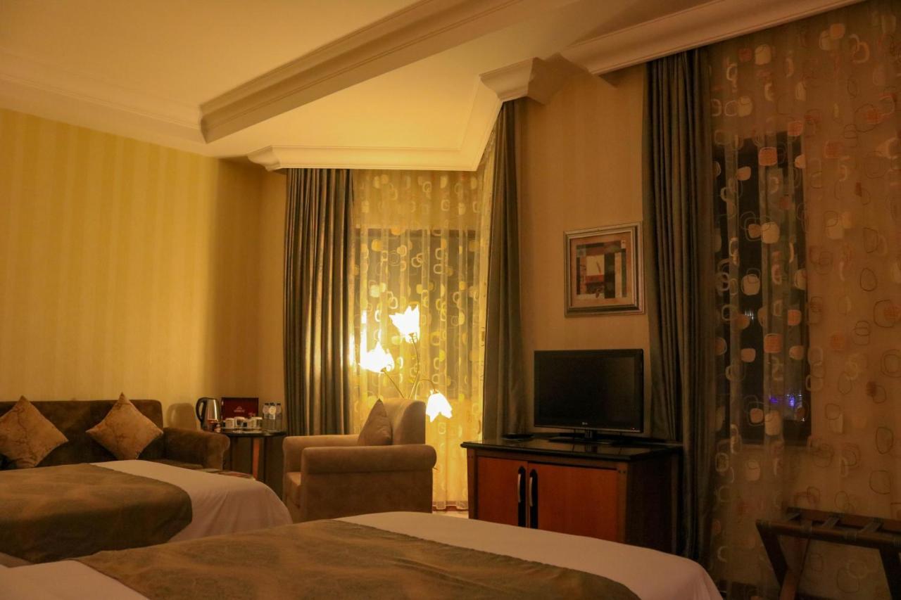 Grand Hotel Europe บากู ภายนอก รูปภาพ