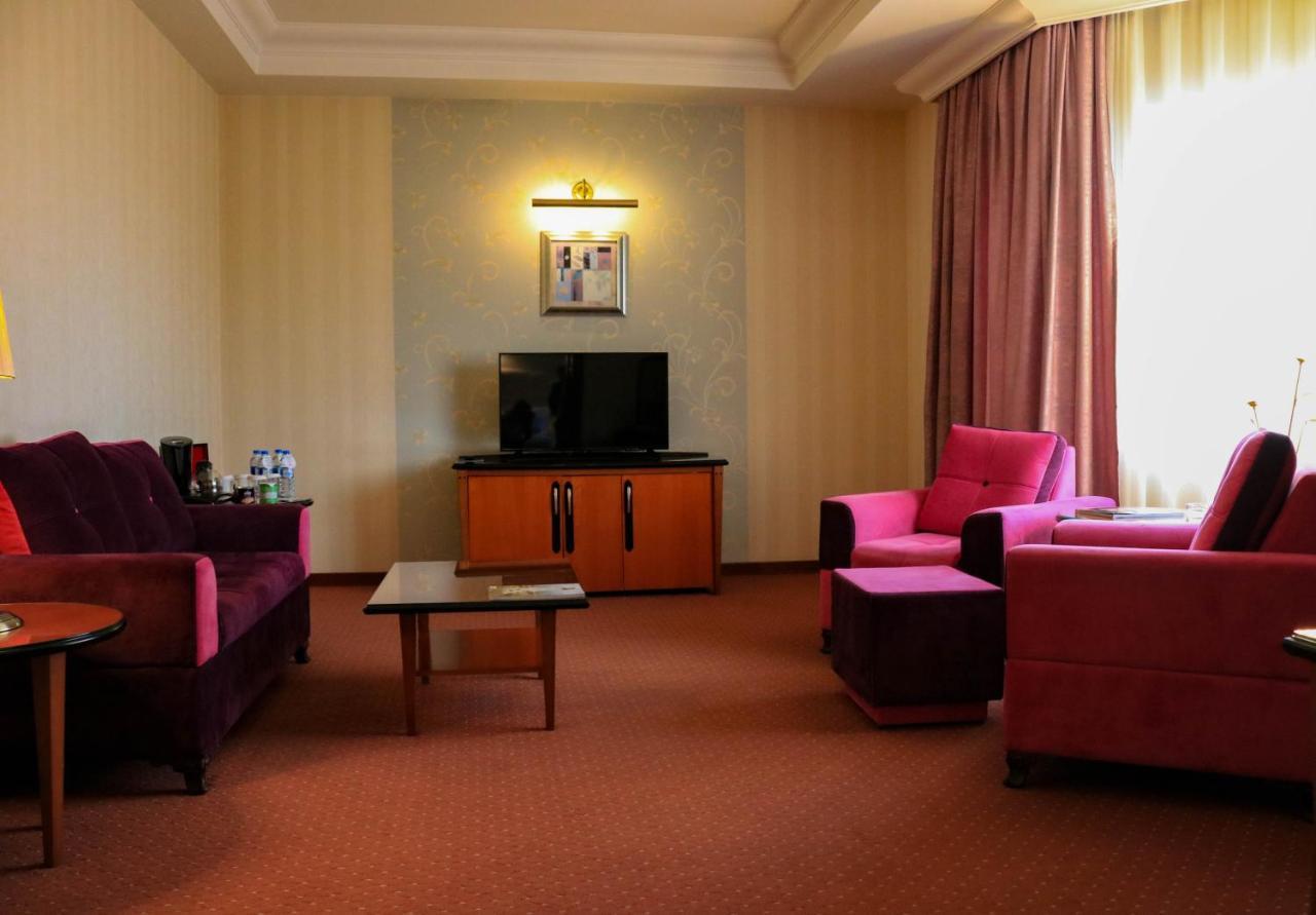 Grand Hotel Europe บากู ภายนอก รูปภาพ